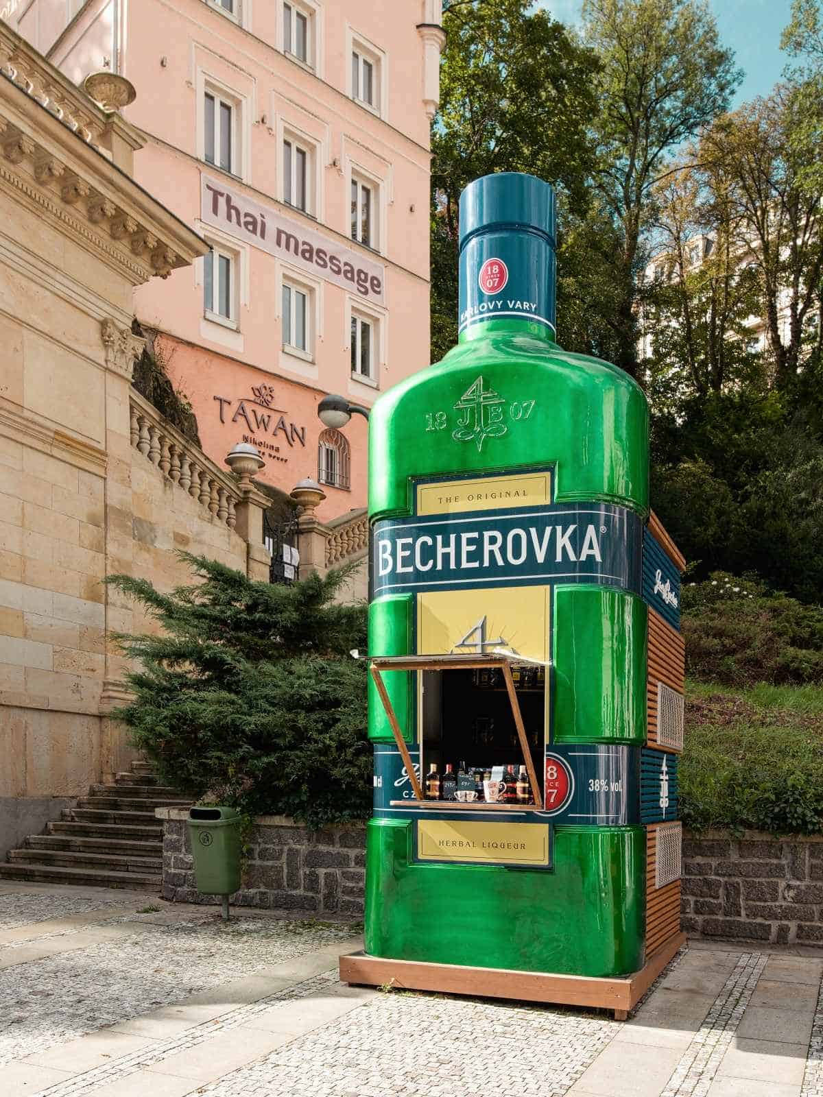 Berechovka Original in grünem Glas.